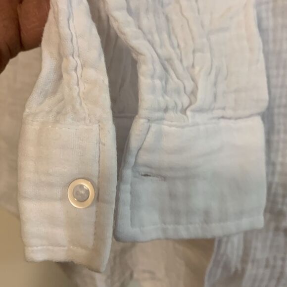 Z SUPPLY, medium, ladies, button down, great condition - Picture 3 of 11